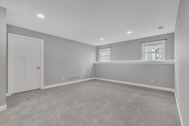 3122 W 34th Street, Davenport, IA 52806