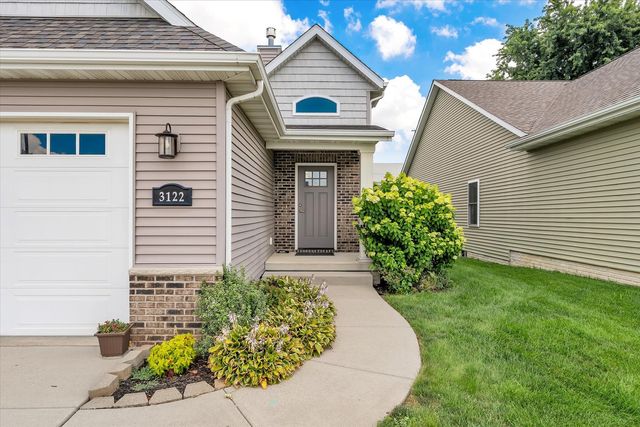 3122 W 34th Street, Davenport, IA 52806