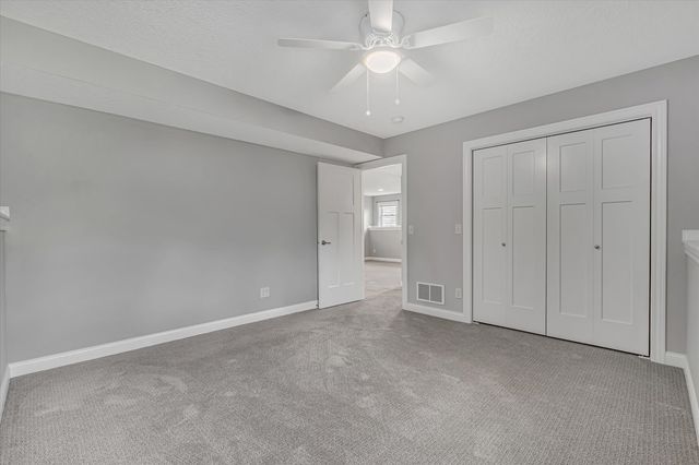 3122 W 34th Street, Davenport, IA 52806