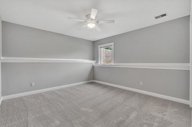 3122 W 34th Street, Davenport, IA 52806