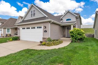 3122 W 34th Street, Davenport, IA 52806