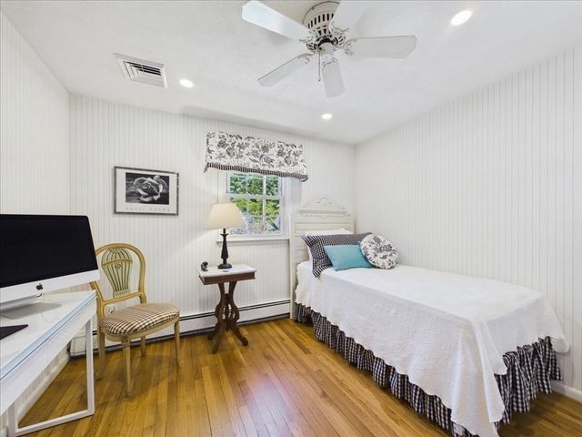 163 Woodside Lane, Arlington, MA 02474