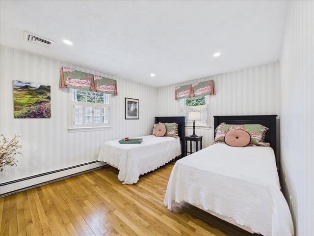 163 Woodside Lane, Arlington, MA 02474