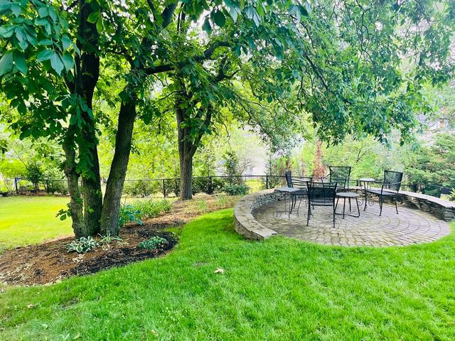 163 Woodside Lane, Arlington, MA 02474