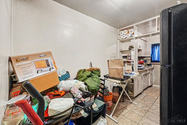 2370 Losantiville Avenue, Cincinnati, OH 45237
