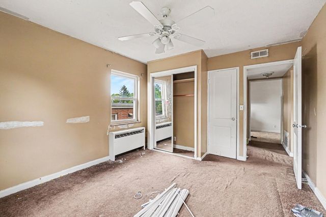 2370 Losantiville Avenue, Cincinnati, OH 45237