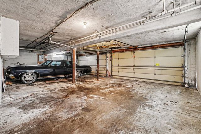 2370 Losantiville Avenue, Cincinnati, OH 45237