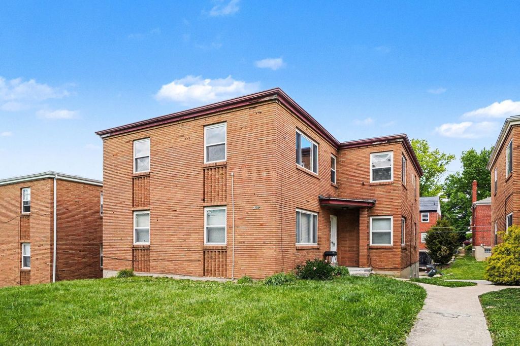 2370 Losantiville Avenue, Cincinnati, OH 45237