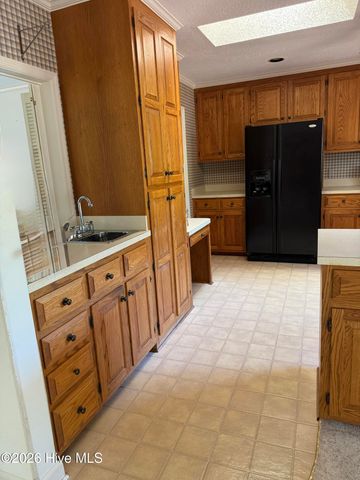 109 Berwick Avenue, West End, NC 27376