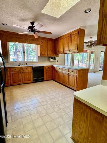 109 Berwick Avenue, West End, NC 27376