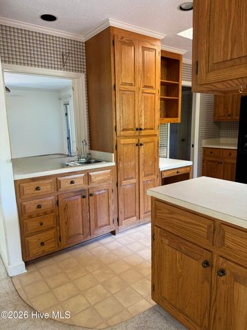 109 Berwick Avenue, West End, NC 27376