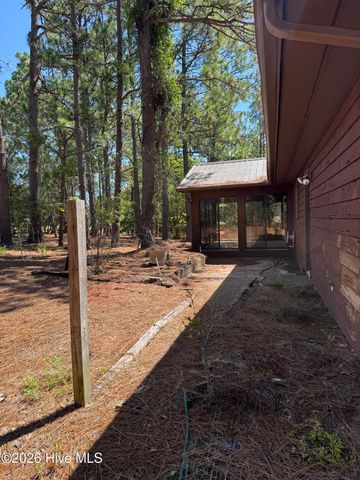 109 Berwick Avenue, West End, NC 27376