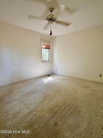 109 Berwick Avenue, West End, NC 27376