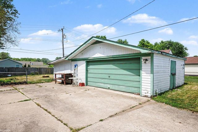 36899 Main Street, New Baltimore, MI 48047