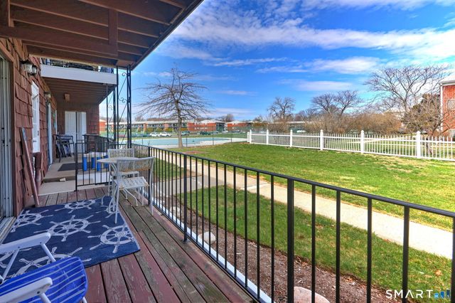 65 East Broadway B, Milford, CT 06460