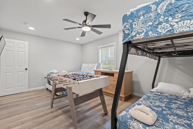 214 2nd Ave. S, North Myrtle Beach, SC 29582