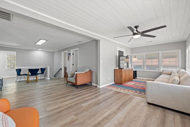 214 2nd Ave. S, North Myrtle Beach, SC 29582