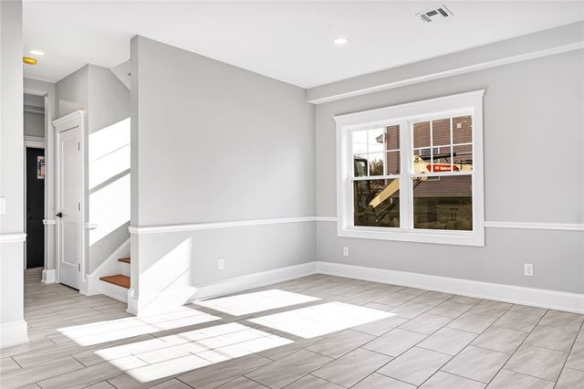 60 Daytona Avenue, Narragansett, RI 02882