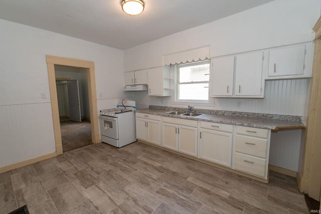 834 S Brookfield Street, South Bend, IN 46619