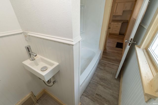 834 S Brookfield Street, South Bend, IN 46619