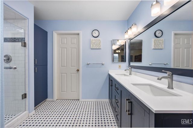 28891 Cuesta Court, Keene, CA 93531