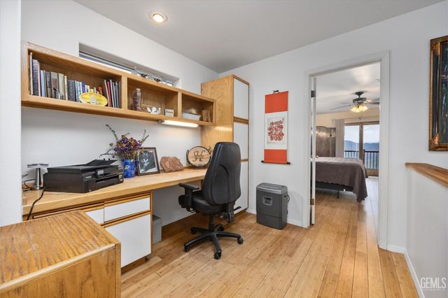 28891 Cuesta Court, Keene, CA 93531