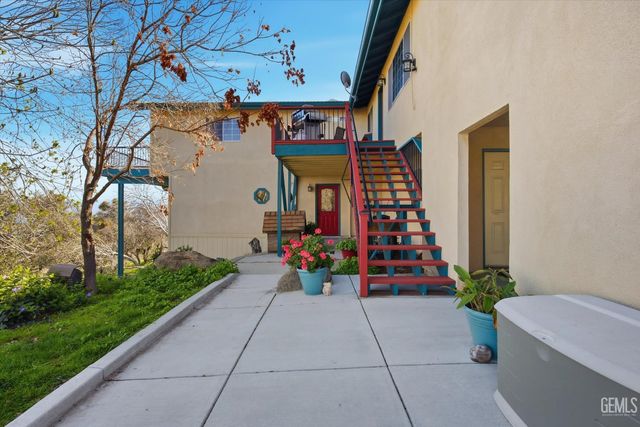 28891 Cuesta Court, Keene, CA 93531