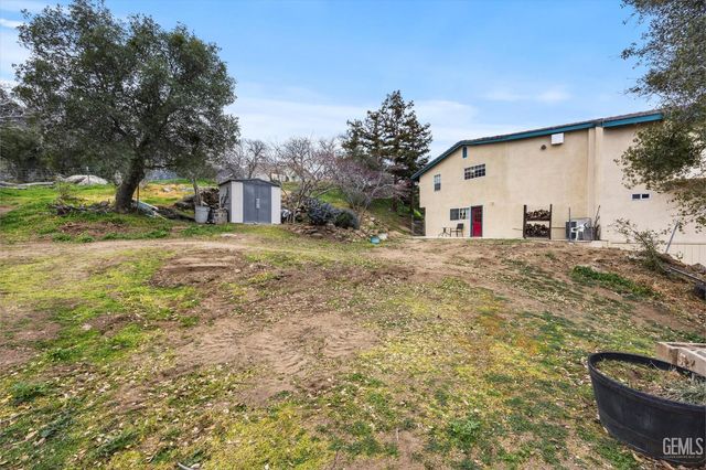 28891 Cuesta Court, Keene, CA 93531