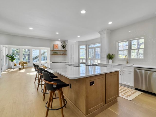 3201 Heathland Way, Mount Pleasant, SC 29466