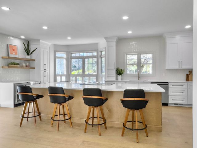 3201 Heathland Way, Mount Pleasant, SC 29466