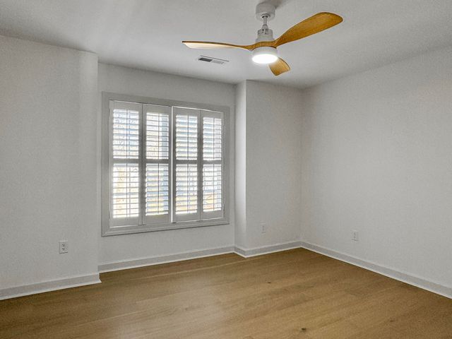 3201 Heathland Way, Mount Pleasant, SC 29466