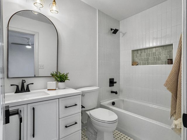 3201 Heathland Way, Mount Pleasant, SC 29466