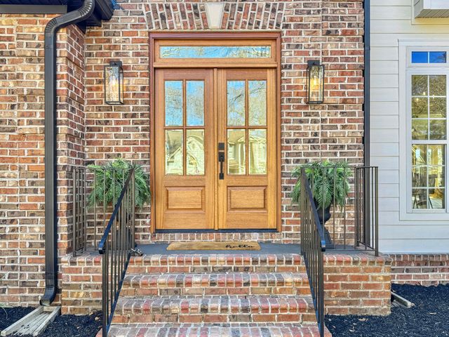 3201 Heathland Way, Mount Pleasant, SC 29466
