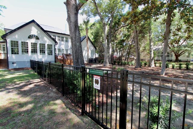 3201 Heathland Way, Mount Pleasant, SC 29466