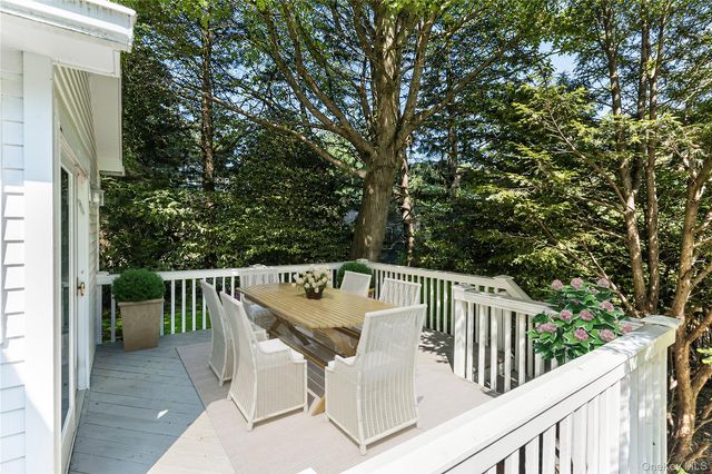 12 Sheldon Street, Ardsley, NY 10502
