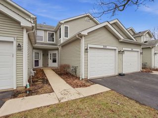 359 Glen Leven Court, Schaumburg, IL 60194
