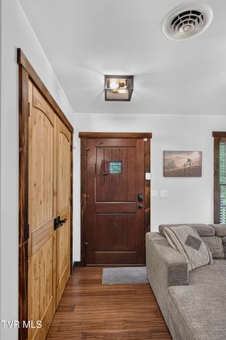 200 Lexington Street, Damascus, VA 24236