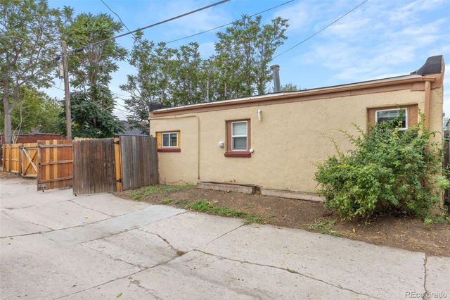 3126 N Race Street, Denver, CO 80205