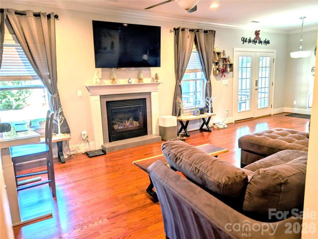 19934 Walter Henderson Road, Cornelius, NC 28031