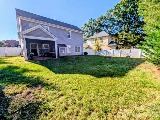 19934 Walter Henderson Road, Cornelius, NC 28031