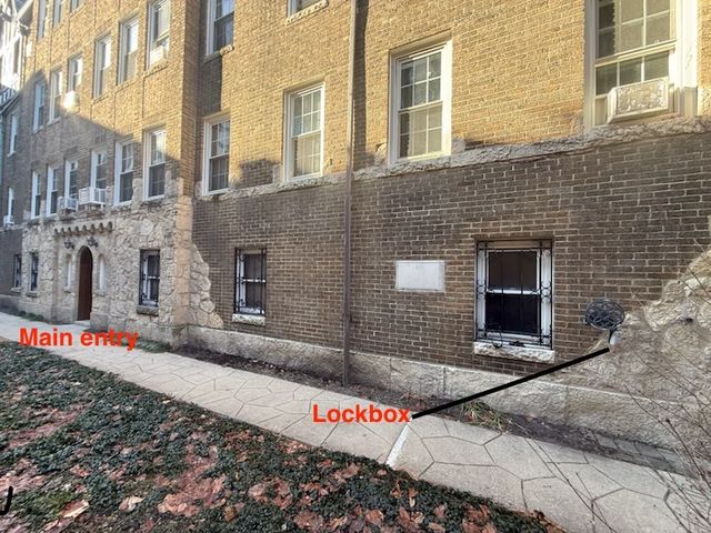 2333 W Farwell Avenue 2S, Chicago, IL 60645