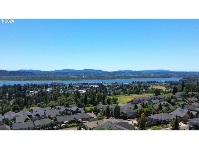 670 N Y St, Washougal, WA 98671
