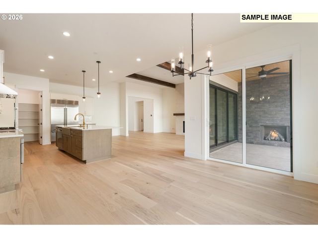 670 N Y St, Washougal, WA 98671