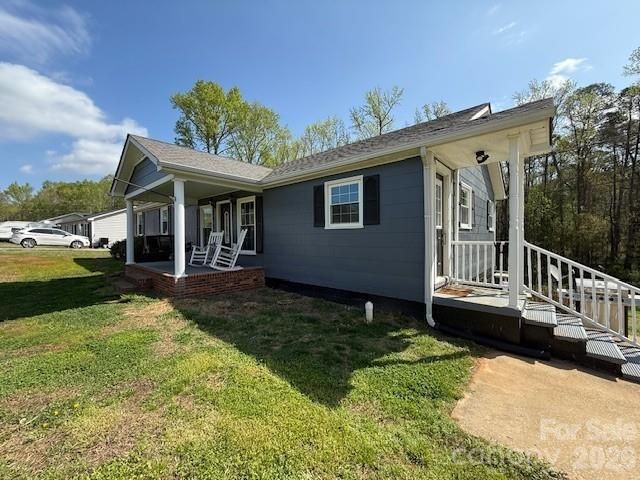 636 Willis Road, Dallas, NC 28034