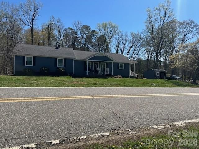 636 Willis Road, Dallas, NC 28034