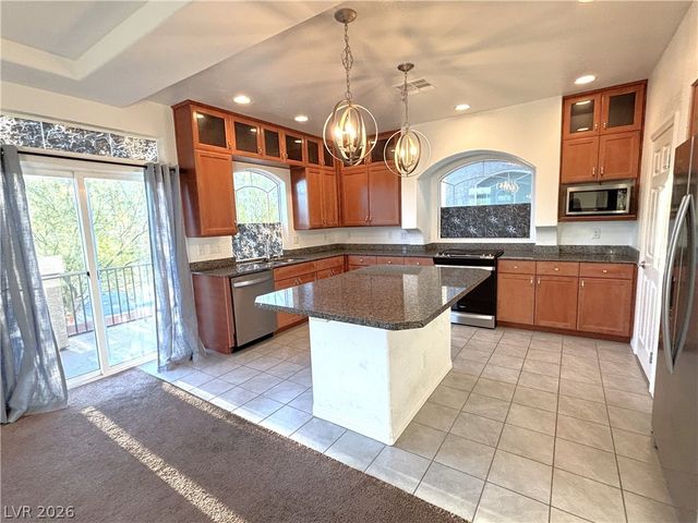 7097 Steele Canyon Street, Las Vegas, NV 89118