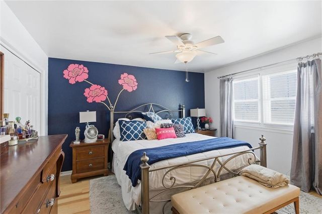 308 SE Colony Drive, Lee's Summit, MO 64063