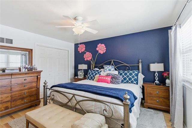 308 SE Colony Drive, Lee's Summit, MO 64063