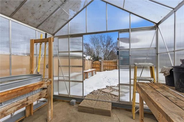 308 SE Colony Drive, Lee's Summit, MO 64063