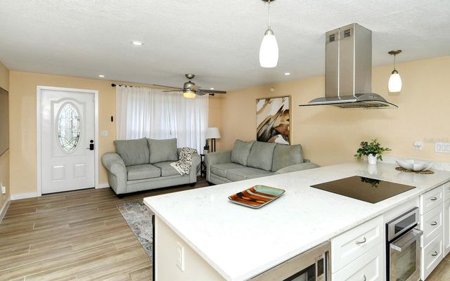 307 SOUTHLAND ROAD, Venice, FL 34293